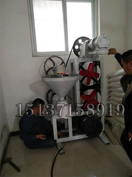 多功能米線機安裝現場 多功能米線機安裝現場